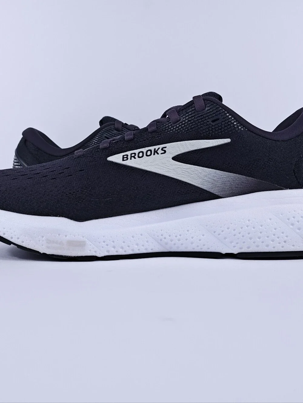 Brooks Ghost 16 Womens 11 Neutral Cushion Road Running Shoes Black DNA Loft